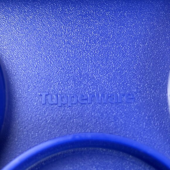 Tupperware Rectangle Bake N Take Cake Cupcake Taker Carrier - Picture 4 of 7